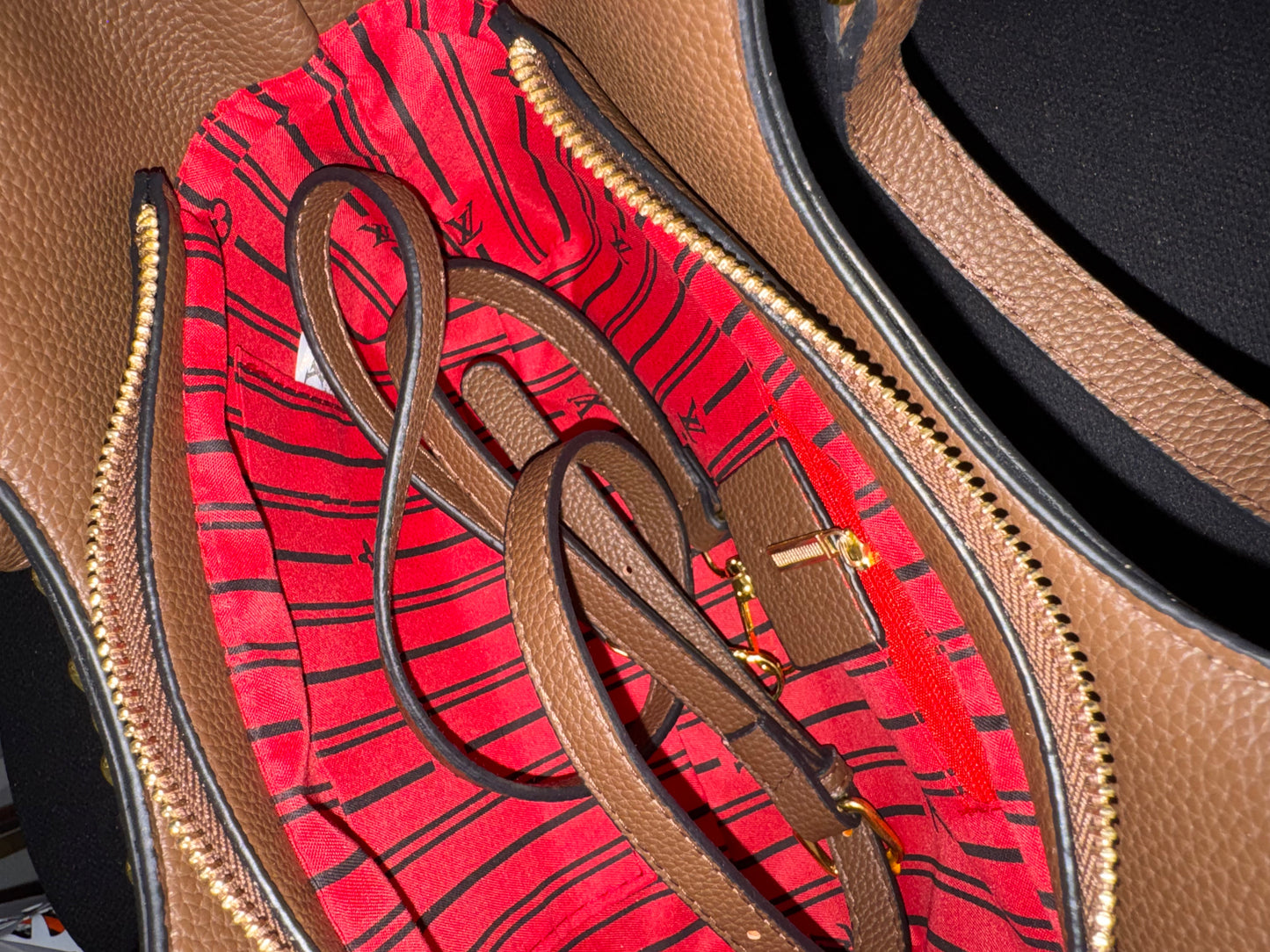 Suade Luxe Purse (Mocha)